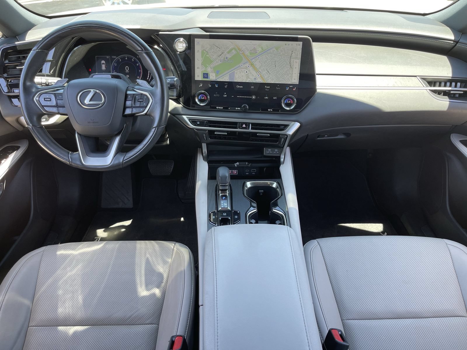 2023 Lexus RX 350 - Photo 17