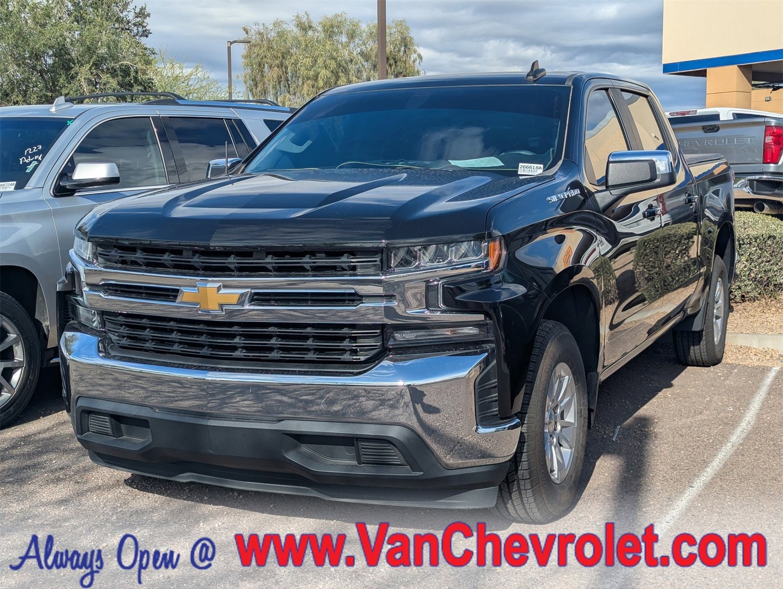 2021 Chevrolet Silverado 1500 LT's photo