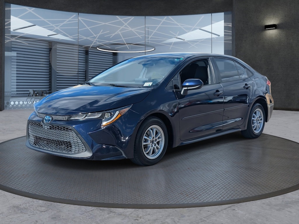 Used 2022 Toyota Corolla Hybrid LE Sedan