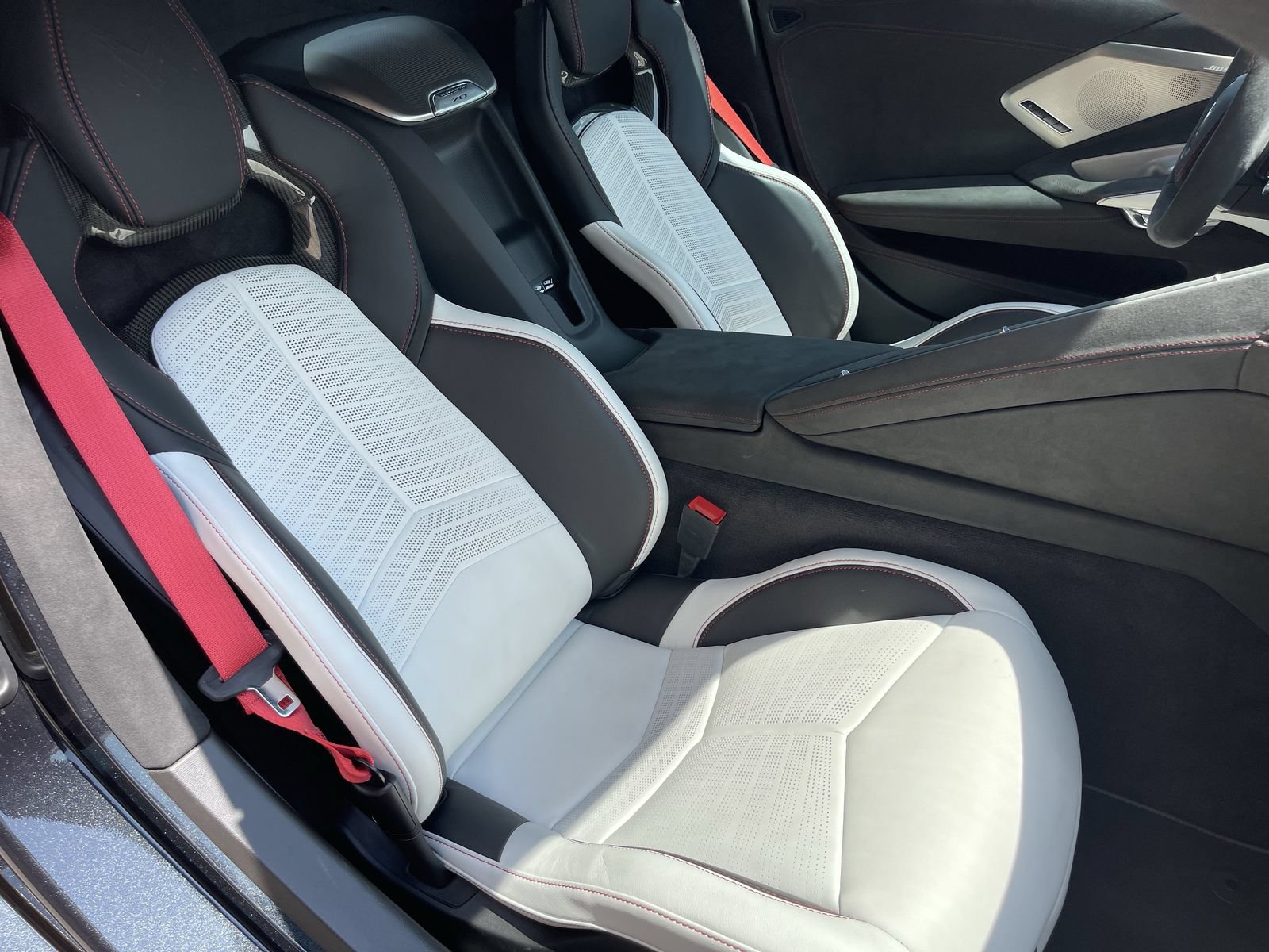 2023 Chevrolet Corvette 3LT - Photo 11