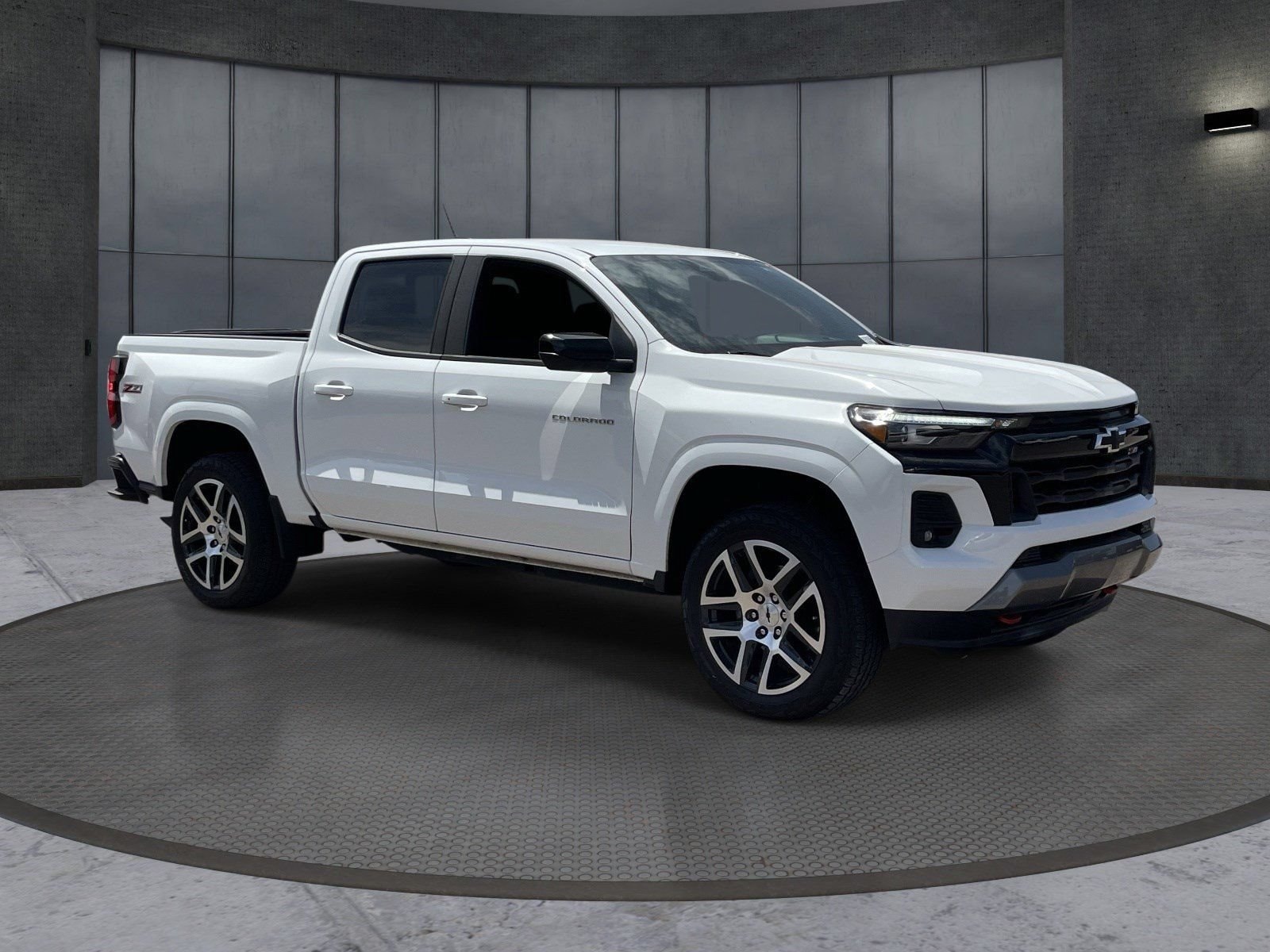 2024 Chevrolet Colorado Z71 - Photo 8