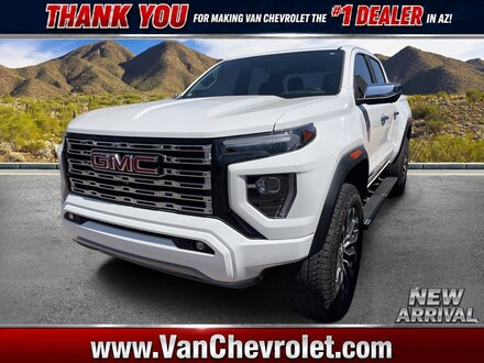2024 GMC Canyon Denali Truck