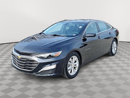 2022 Chevrolet Malibu LT Car