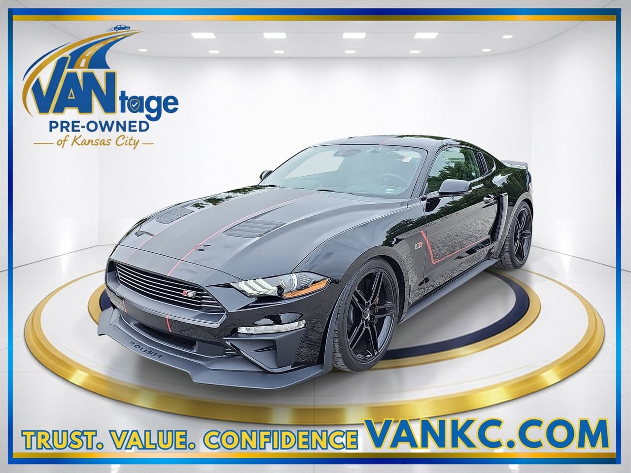 2019 Ford Mustang GT Coupe Premium's photo
