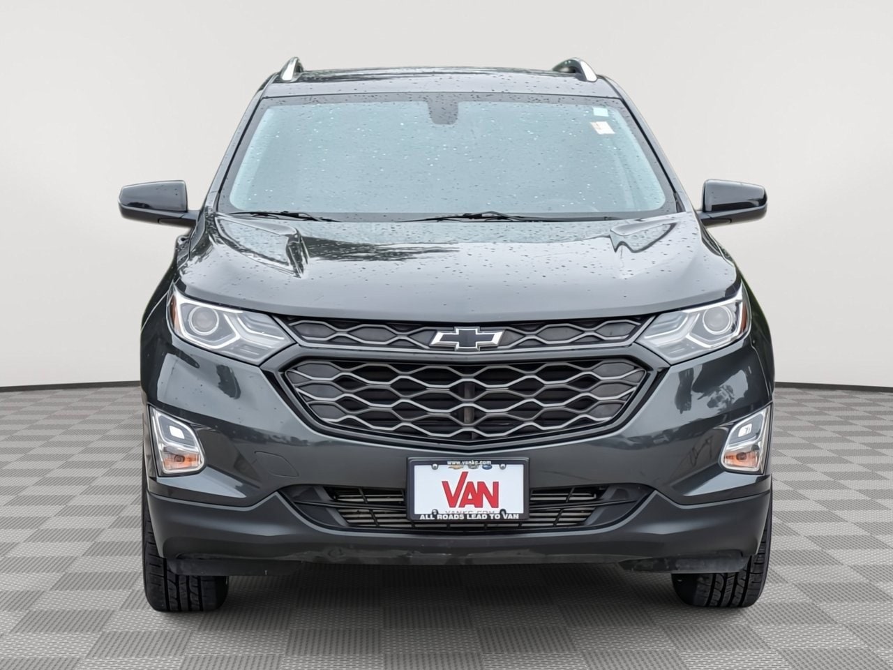 Used 2019 Chevrolet Equinox LT with VIN 2GNAXVEX6K6184400 for sale in Kansas City