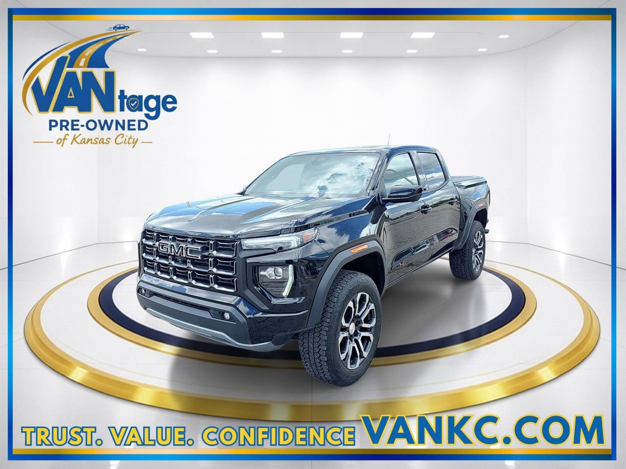 2023 GMC Canyon 4WD AT4 Crew Cab Short Box's photo