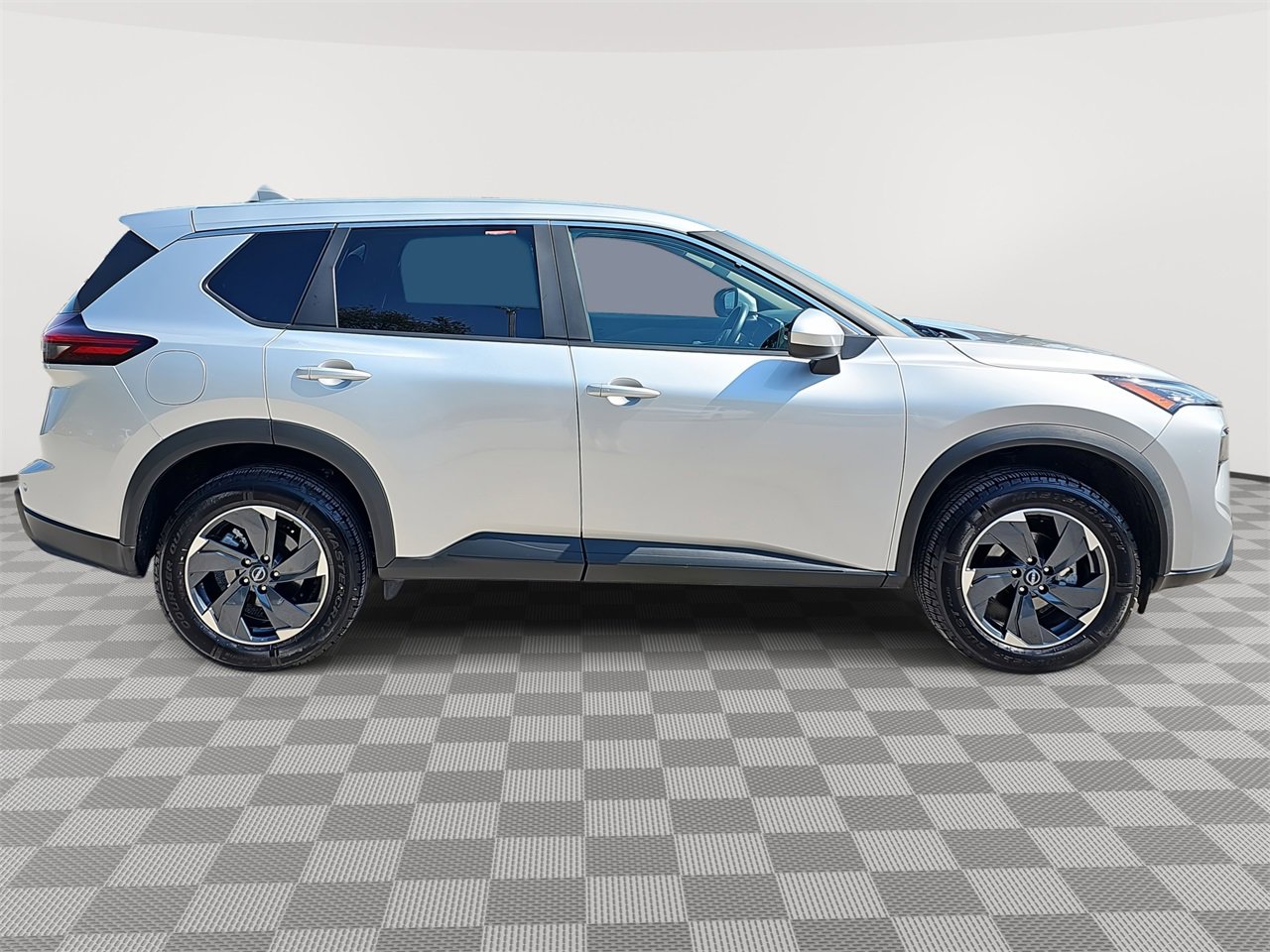 2024 Nissan Rogue SV photo 4