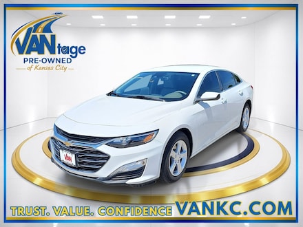 2020 Chevrolet Malibu LS Car