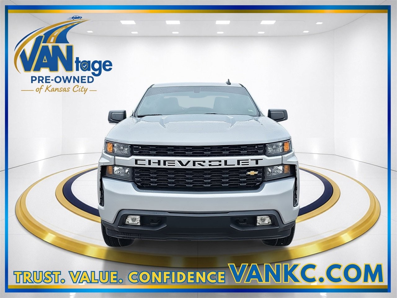 Used 2020 Chevrolet Silverado 1500 Custom with VIN 1GCPYBEH0LZ339357 for sale in Kansas City