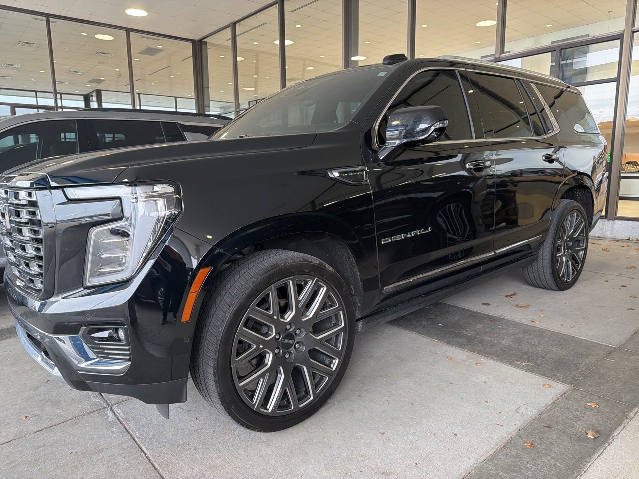2025 GMC Yukon Denali Ultimate's photo