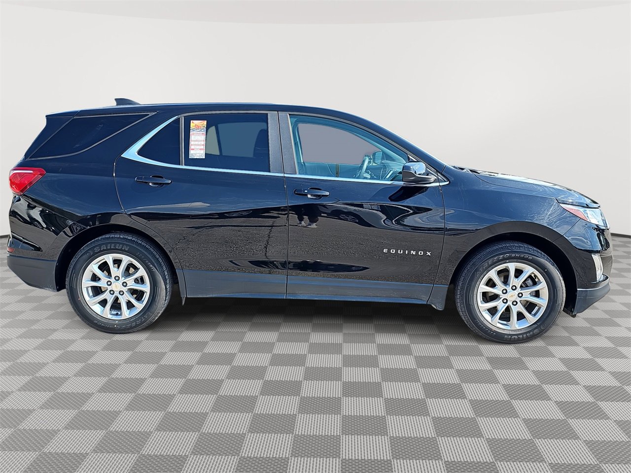 2021 Chevrolet Equinox LT photo 4