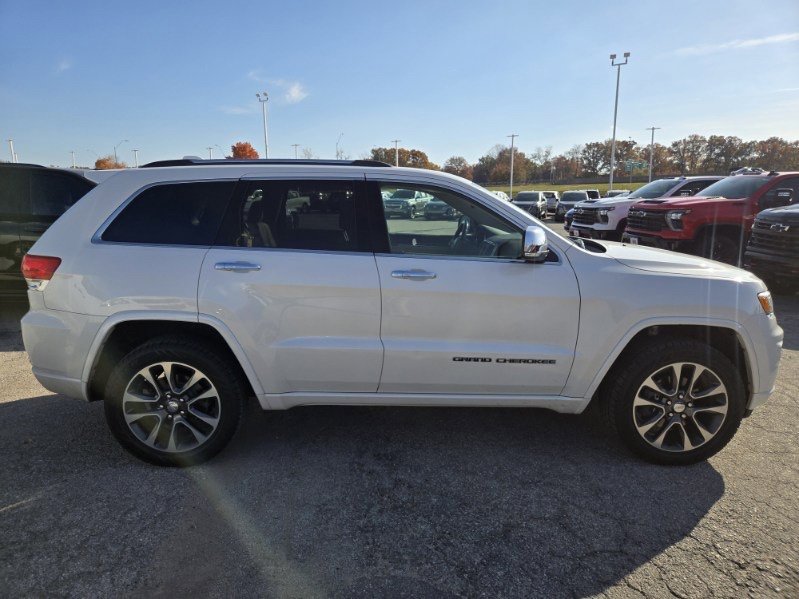 2018 Jeep Grand Cherokee Overland photo 4