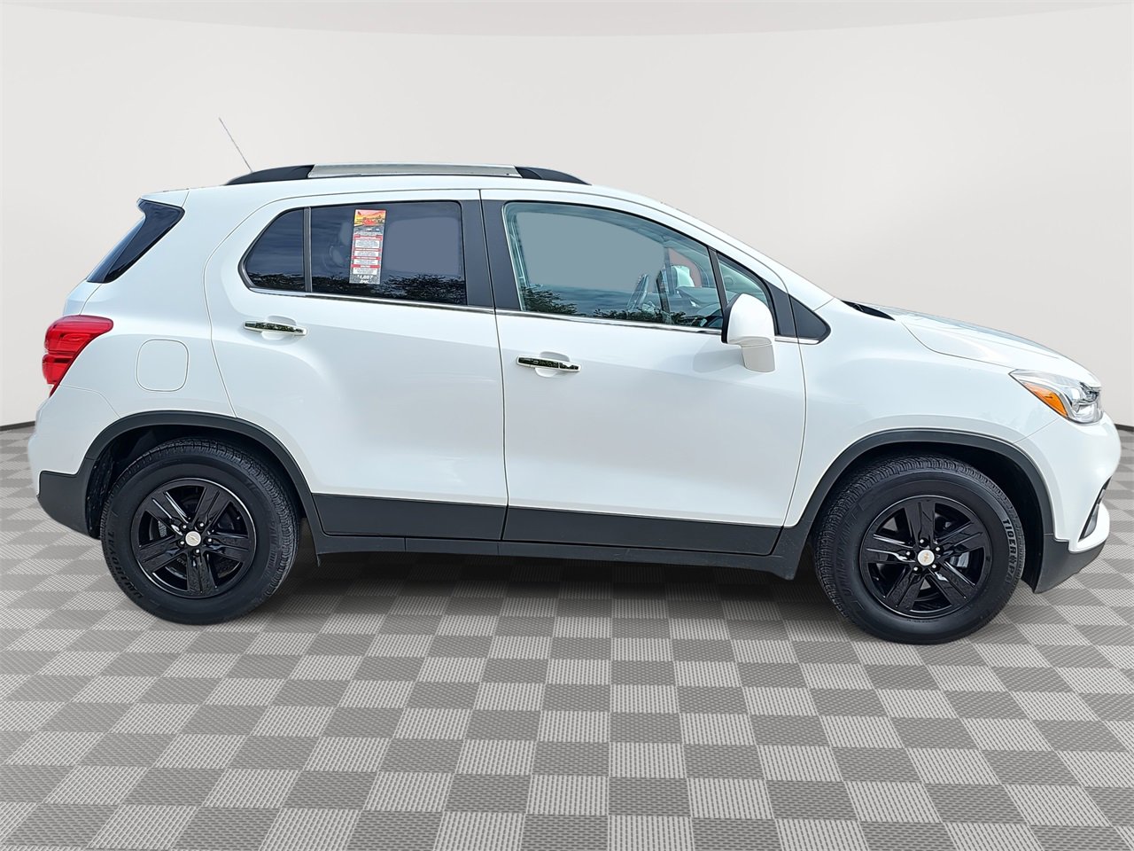2019 Chevrolet Trax LT photo 4
