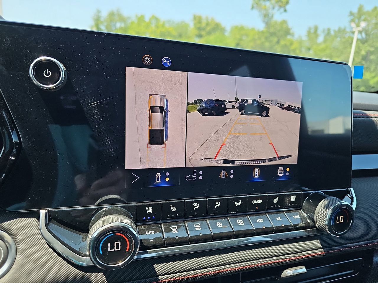 2025 Chevrolet Colorado Z71 - Photo 20
