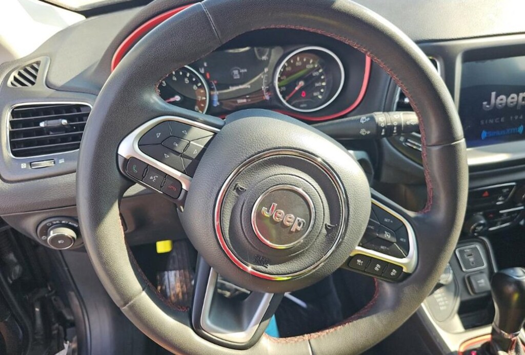 Used 2021 Jeep Compass Trailhawk