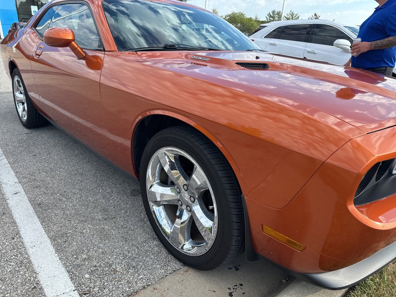 2011 Dodge Challenger R/T photo 4