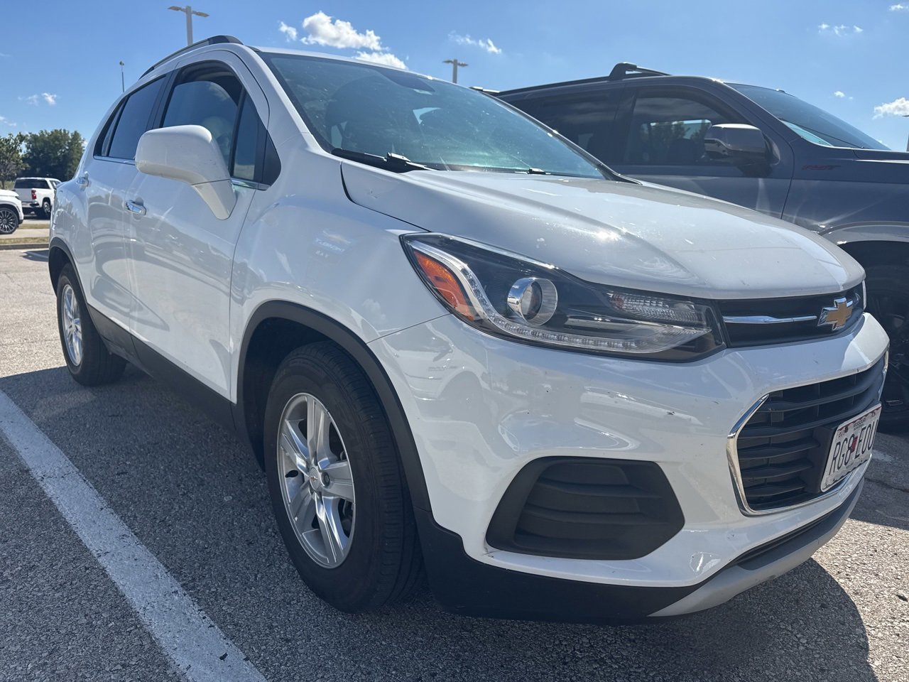 2019 Chevrolet Trax LT photo 3