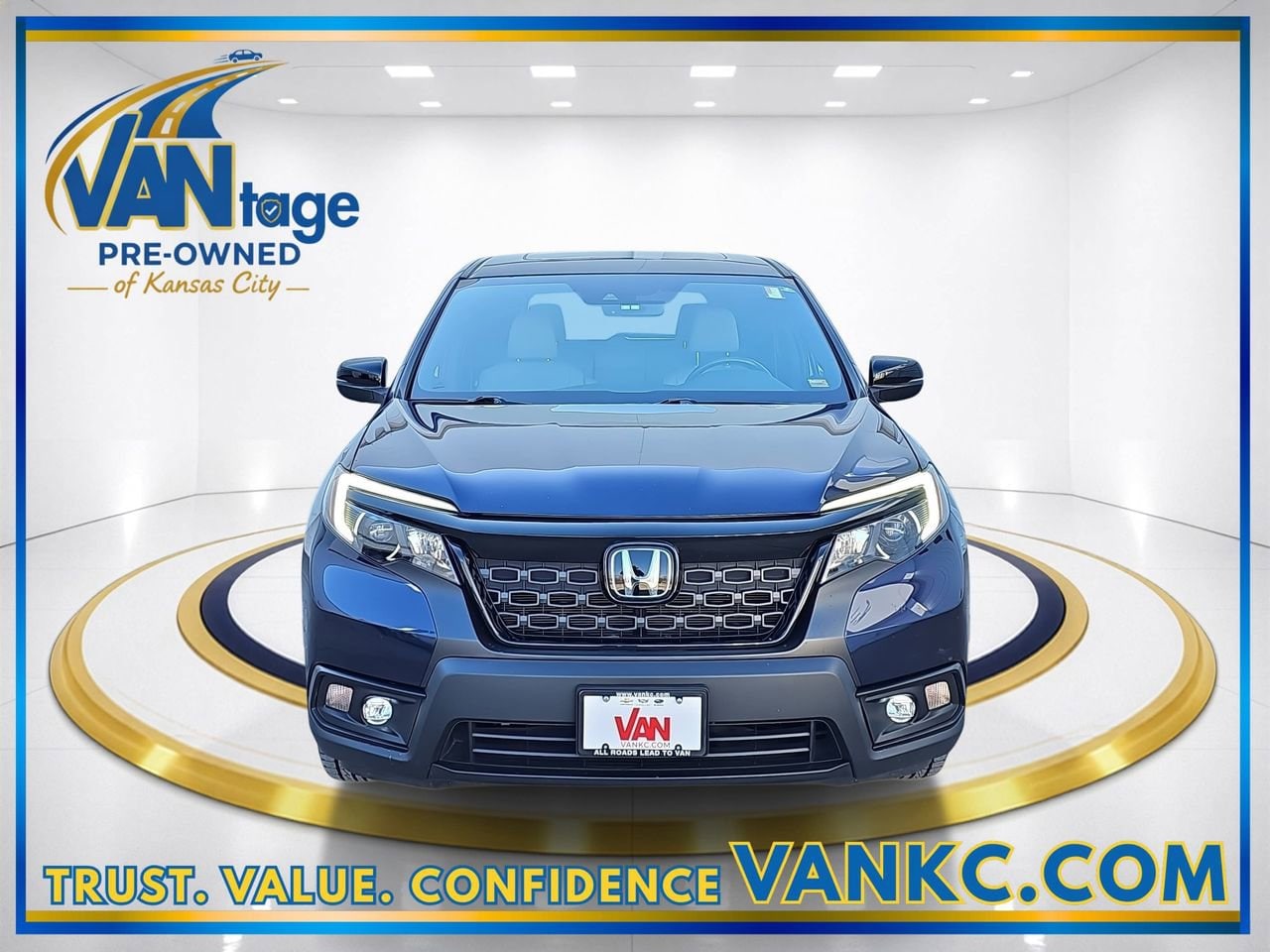 Used 2019 Honda Passport EX-L with VIN 5FNYF8H56KB018992 for sale in Kansas City