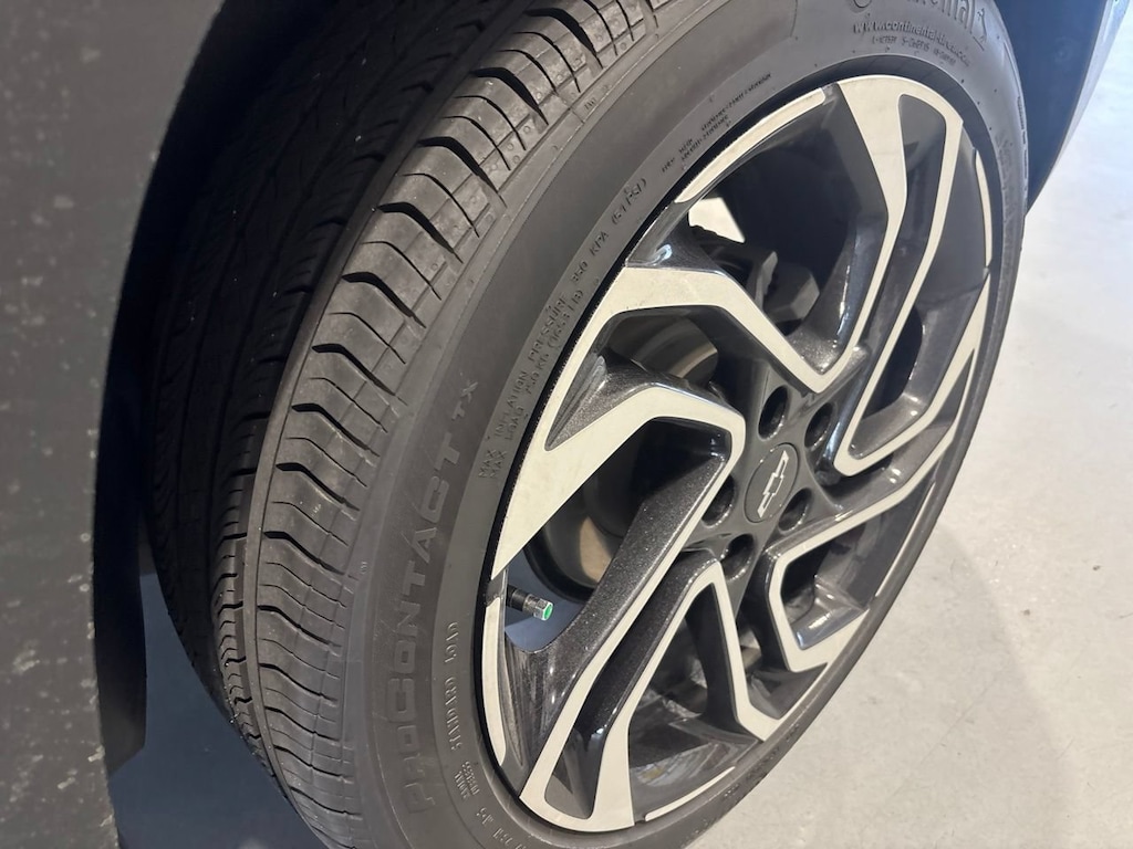 Used 2025 Chevrolet Trailblazer RS SUV