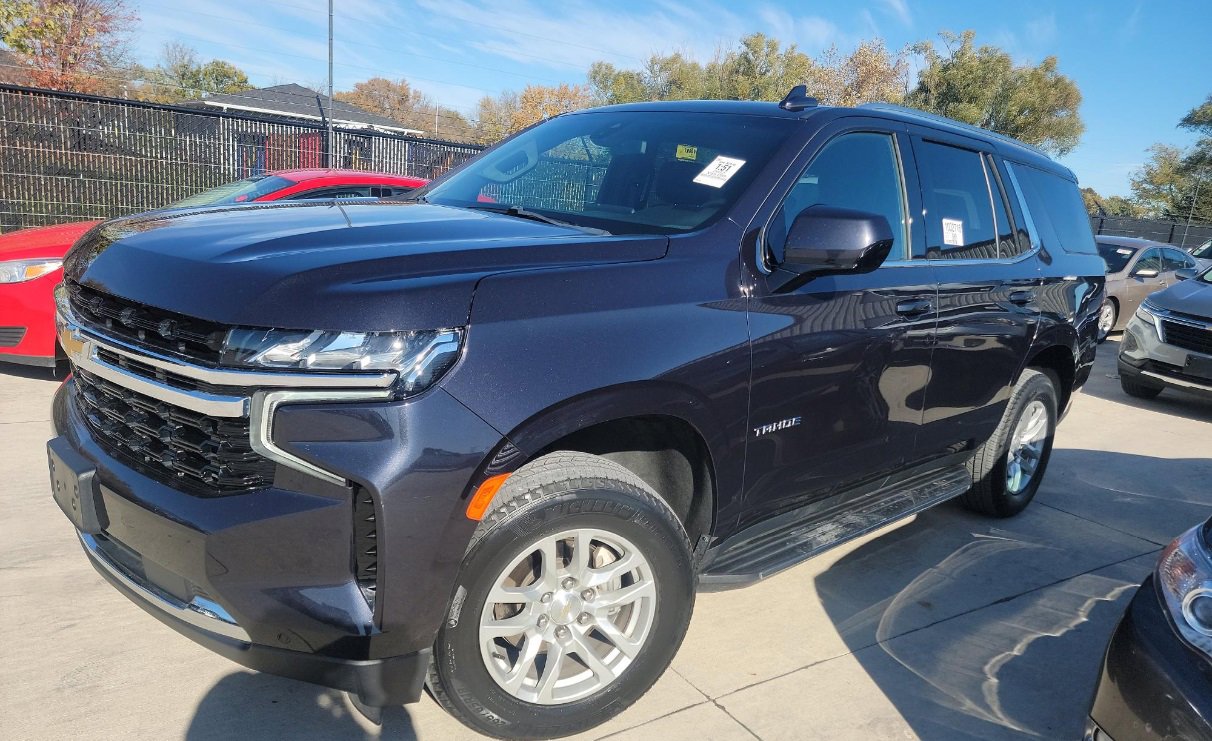 2022 Chevrolet Tahoe LS photo 2