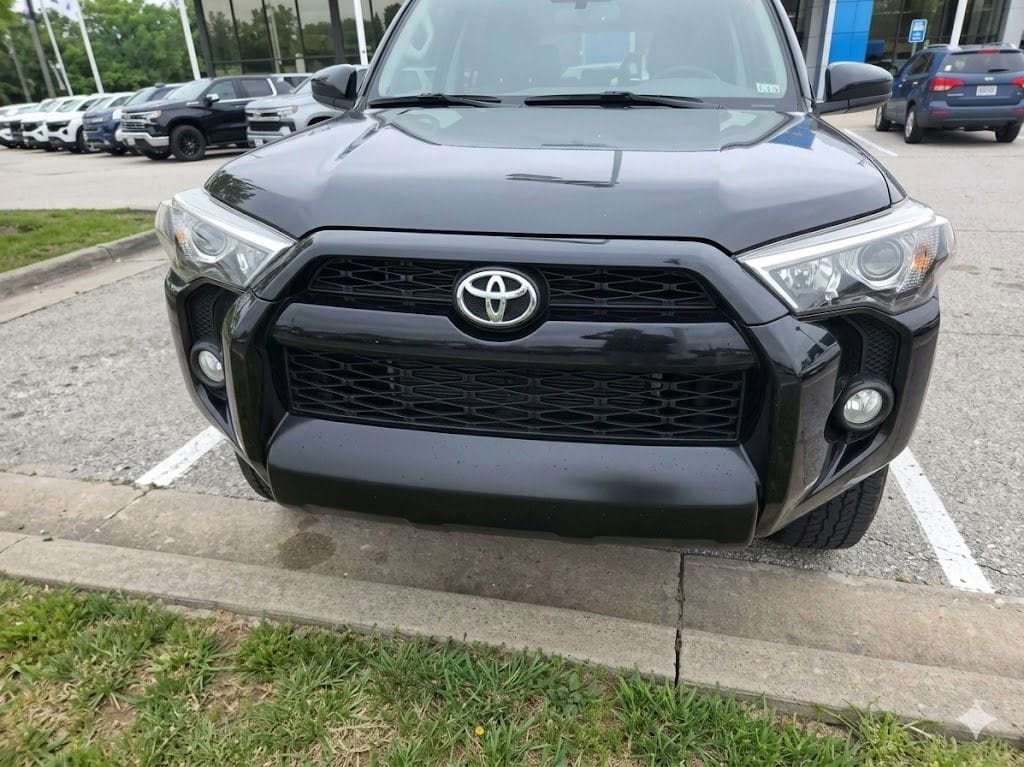 Used 2014 Toyota 4Runner SR5 SUV