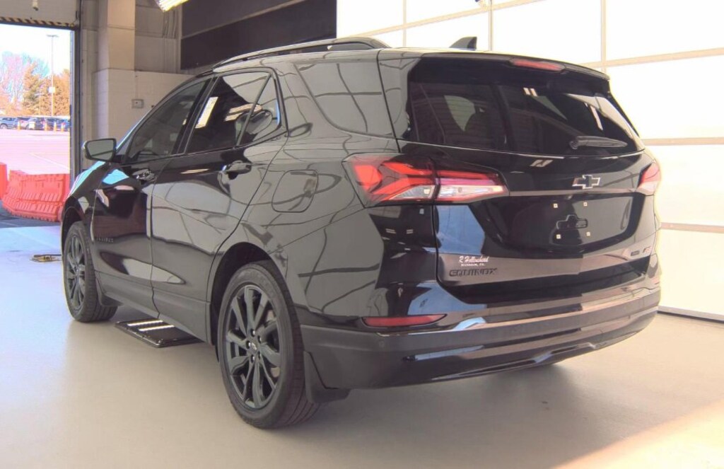 Used 2023 Chevrolet Equinox RS SUV