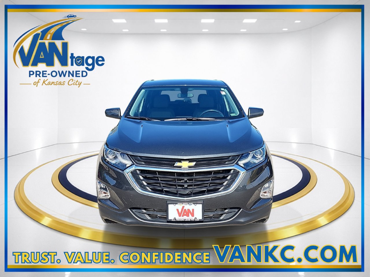 Used 2018 Chevrolet Equinox LT with VIN 2GNAXSEV2J6350018 for sale in Kansas City