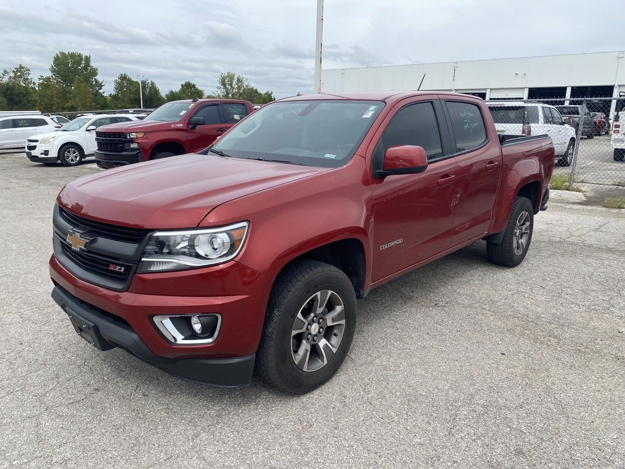 Used 2015 Chevrolet Colorado Z71 with VIN 1GCGTCE33F1203431 for sale in Kansas City, MO