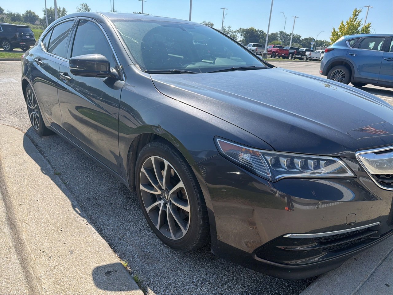 2016 Acura TLX photo 4