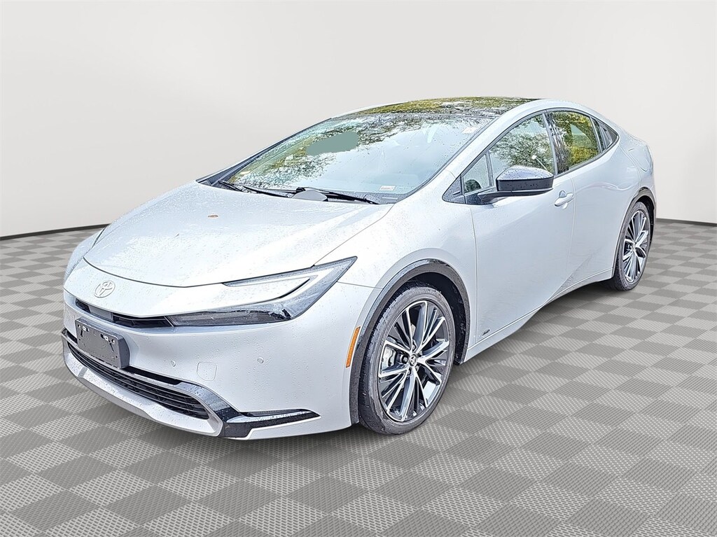 Used 2024 Toyota Prius LE