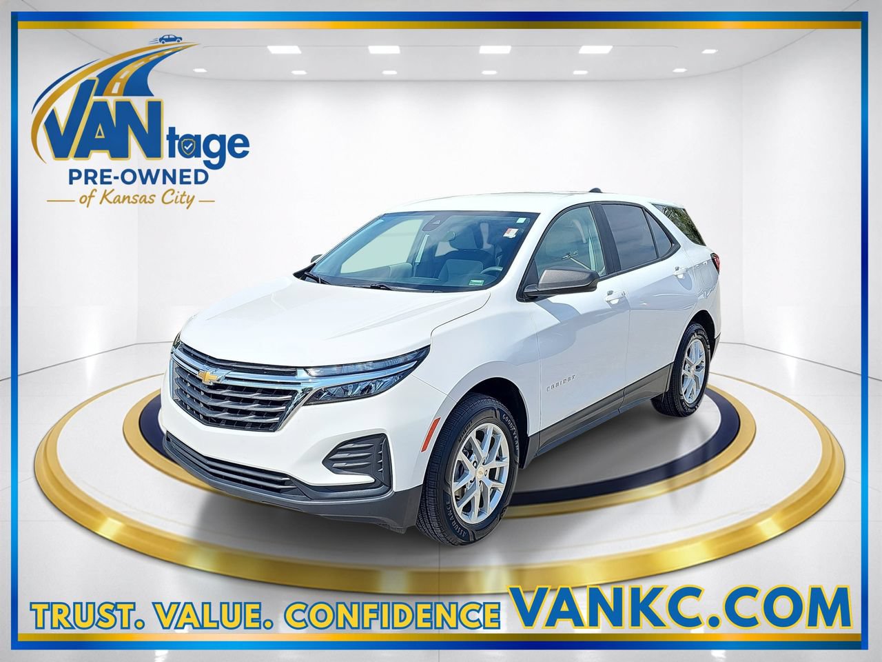 Used 2024 Chevrolet Equinox 1FL with VIN 3GNAX5EG4RL294478 for sale in Kansas City