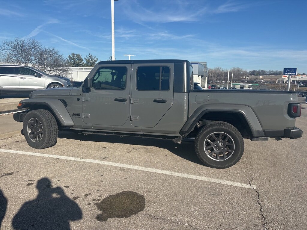 Used 2020 Jeep Gladiator Altitude