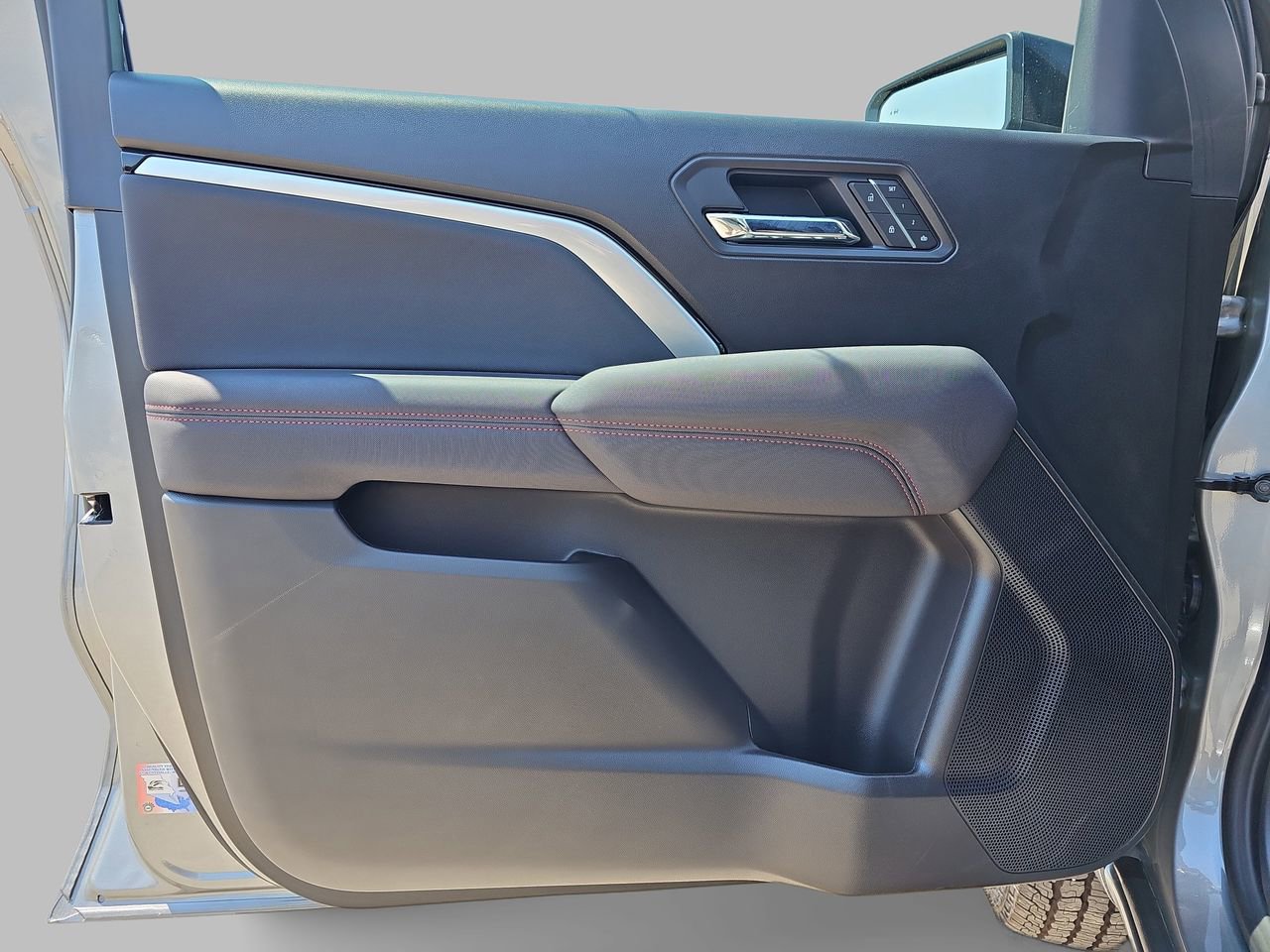 2025 Chevrolet Colorado Z71 - Photo 25