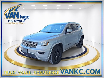 2017 Jeep Grand Cherokee Altitude 4x4 SUV