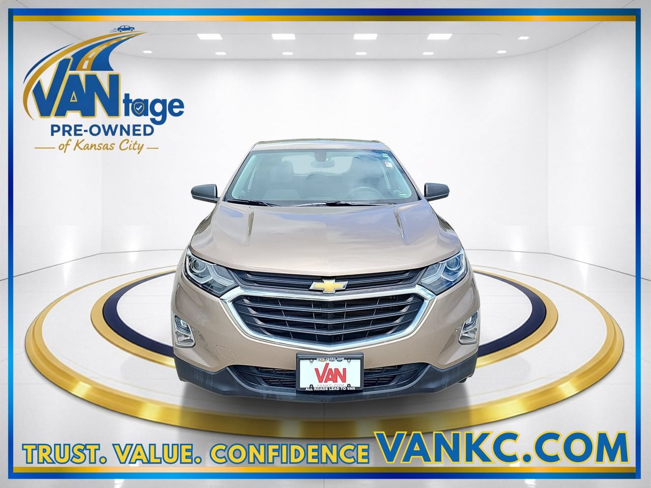 Used 2019 Chevrolet Equinox LS with VIN 2GNAXHEVXK6163128 for sale in Kansas City