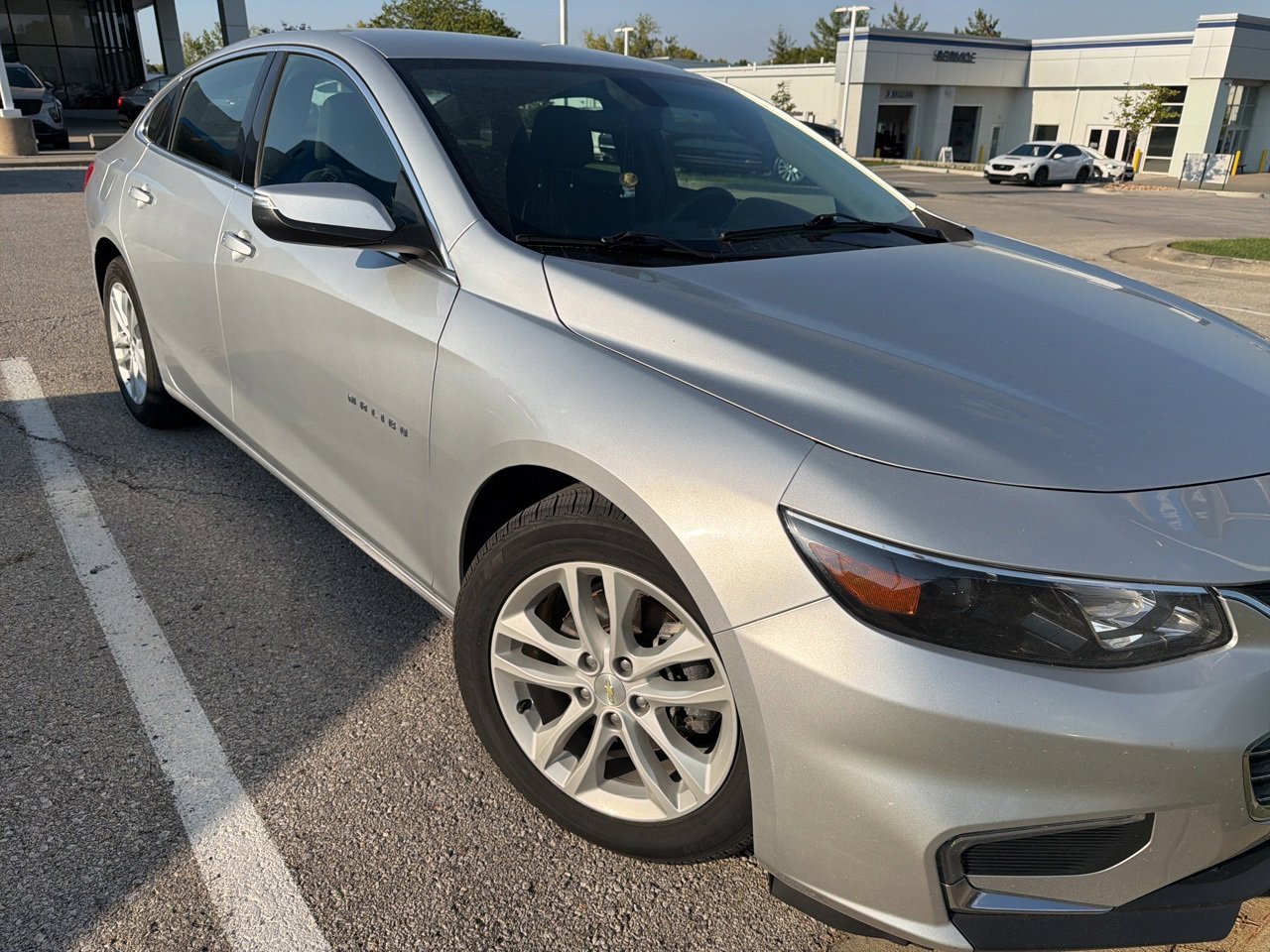 2018 Chevrolet Malibu 1LT photo 4