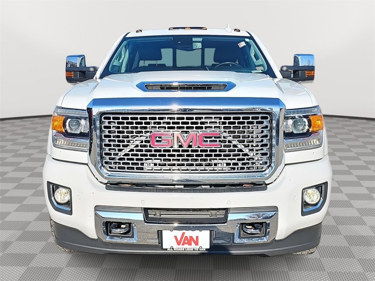 Used 2017 GMC Sierra 2500 Denali HD Denali with VIN 1GT12UEY7HF243608 for sale in Kansas City