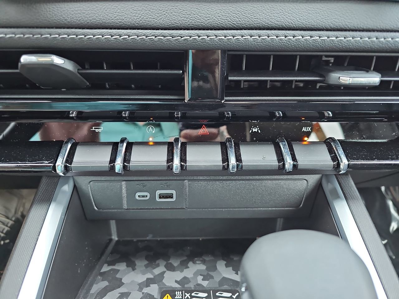 2025 Chevrolet Colorado Work Truck - Photo 29