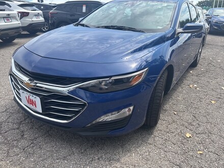 2023 Chevrolet Malibu LT Car