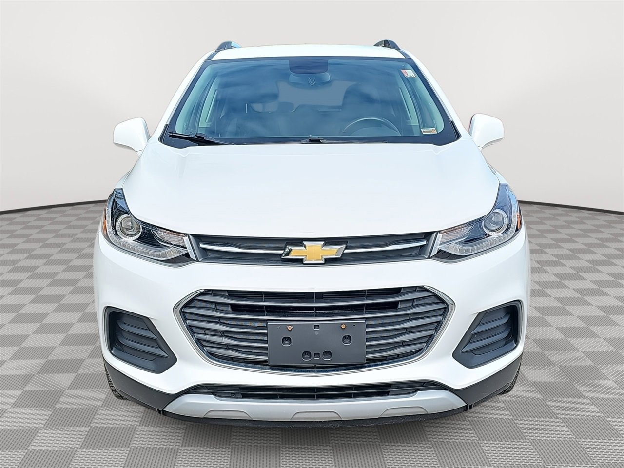 2019 Chevrolet Trax LT photo 2