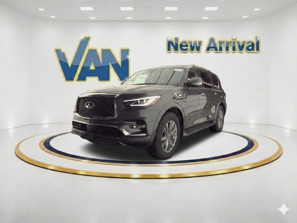 2024 INFINITI QX80 Luxe 4WD's photo