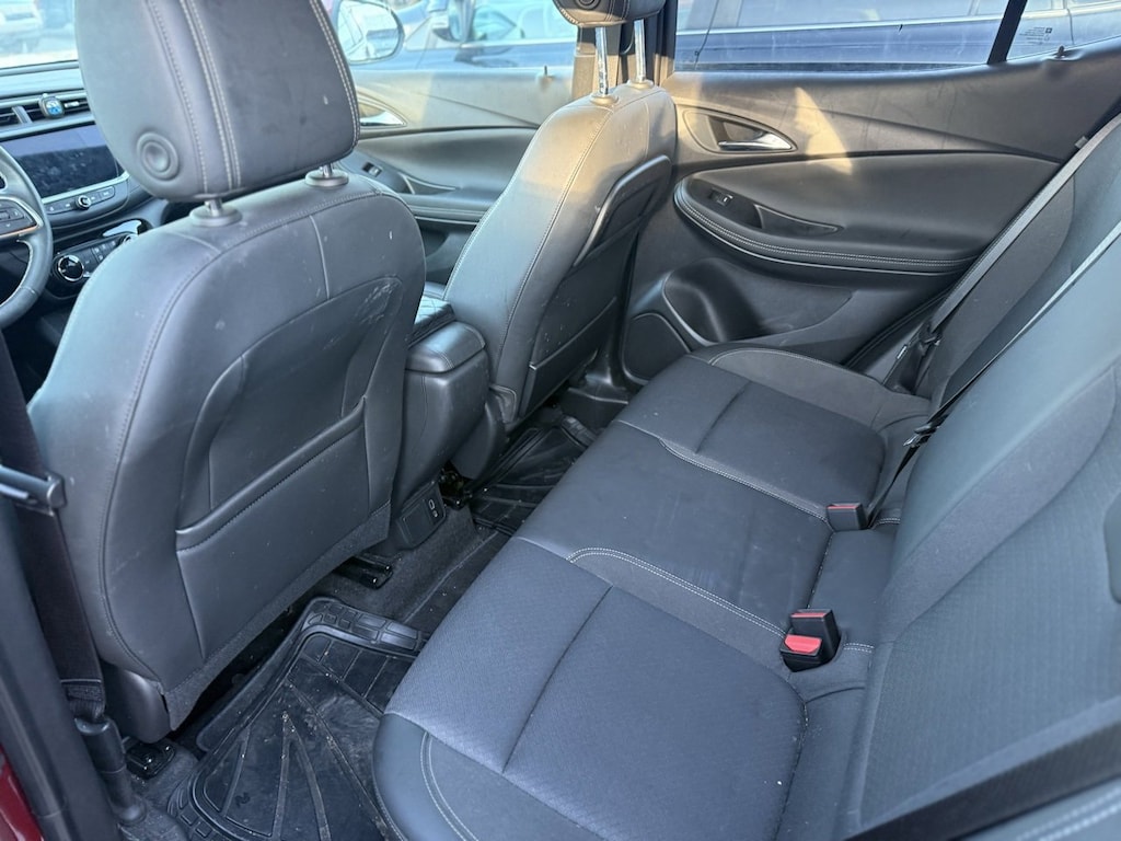 Used 2023 Buick Encore GX Preferred SUV