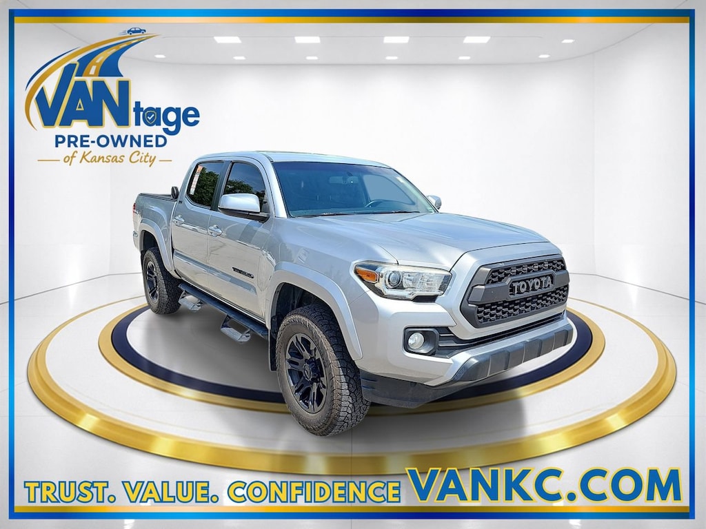 Used 2017 Toyota Tacoma SR5 V6 Truck