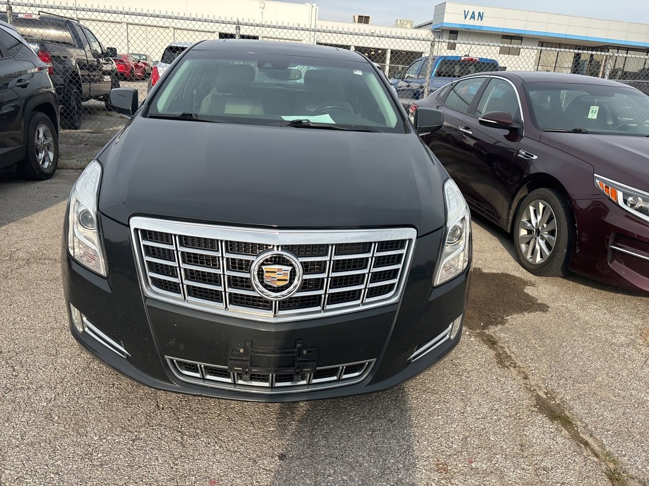 Used 2013 Cadillac XTS Luxury Collection with VIN 2G61R5S33D9100655 for sale in Kansas City, MO