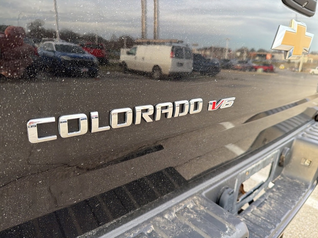 Used 2019 Chevrolet Colorado 4WD LT Truck