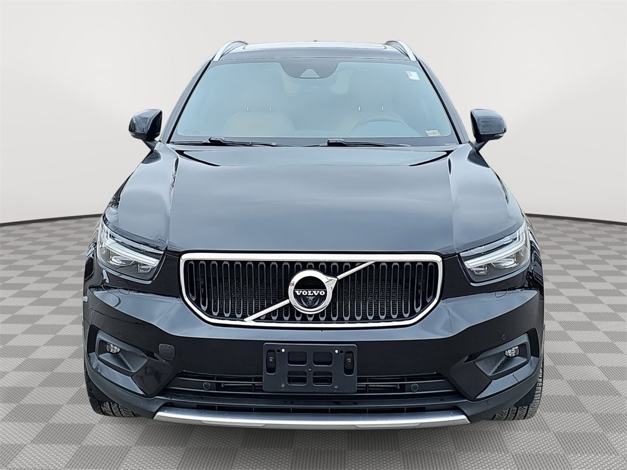 Used 2019 Volvo XC40 Momentum with VIN YV4162UK6K2114003 for sale in Kansas City