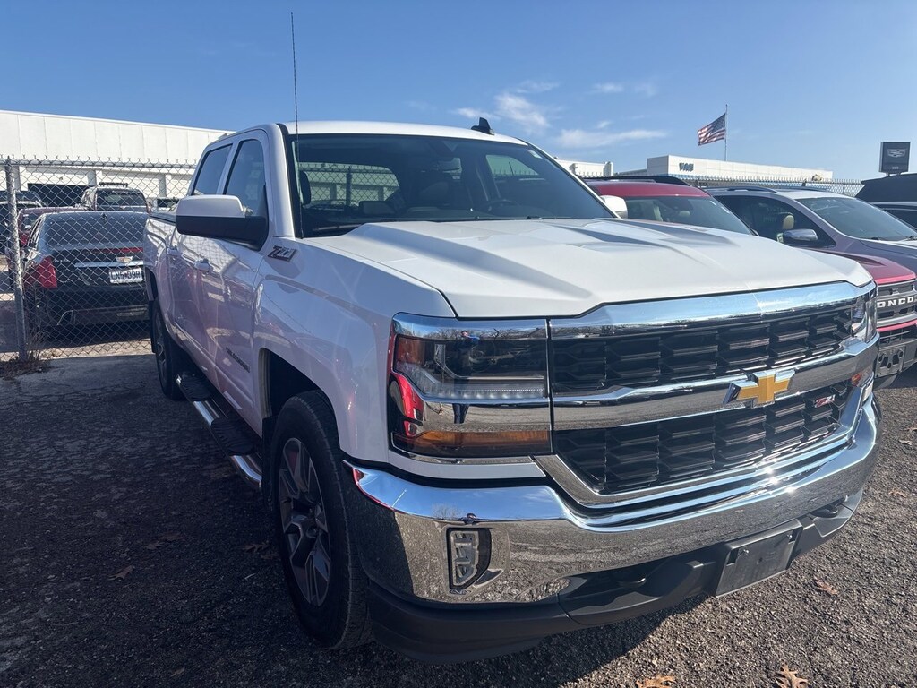 Used 2018 Chevrolet Silverado 1500 LT Truck