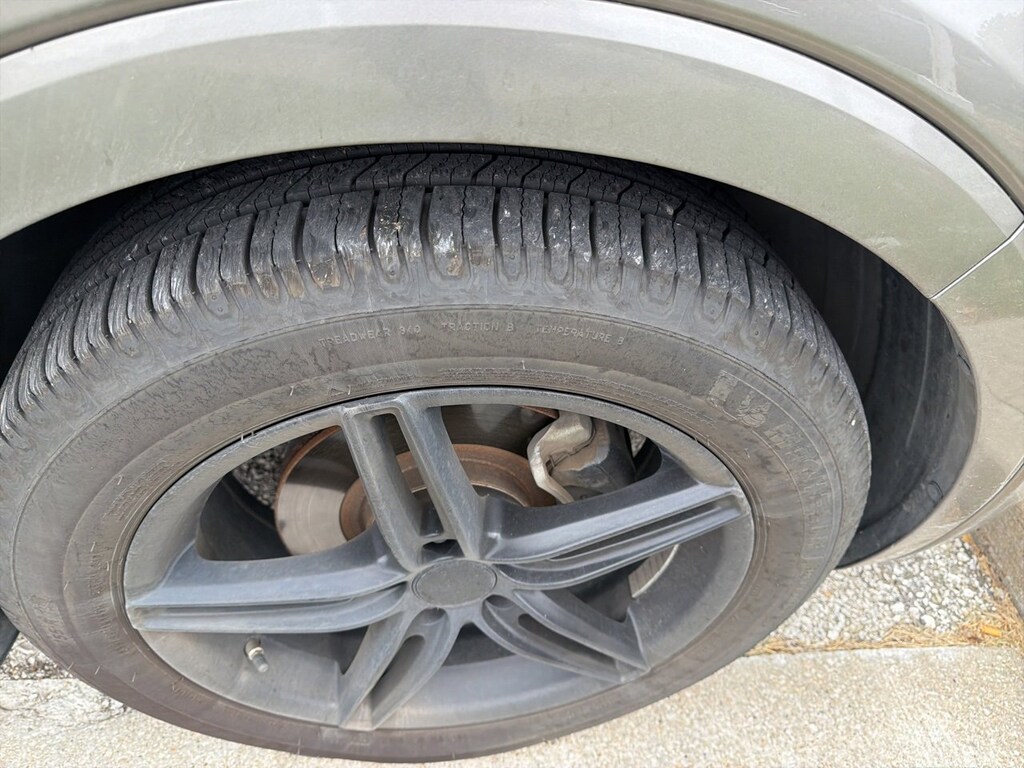 Used 2017 Kia Sorento SXL V6