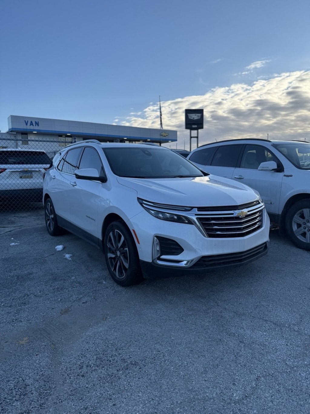 Used 2023 Chevrolet Equinox Premier SUV