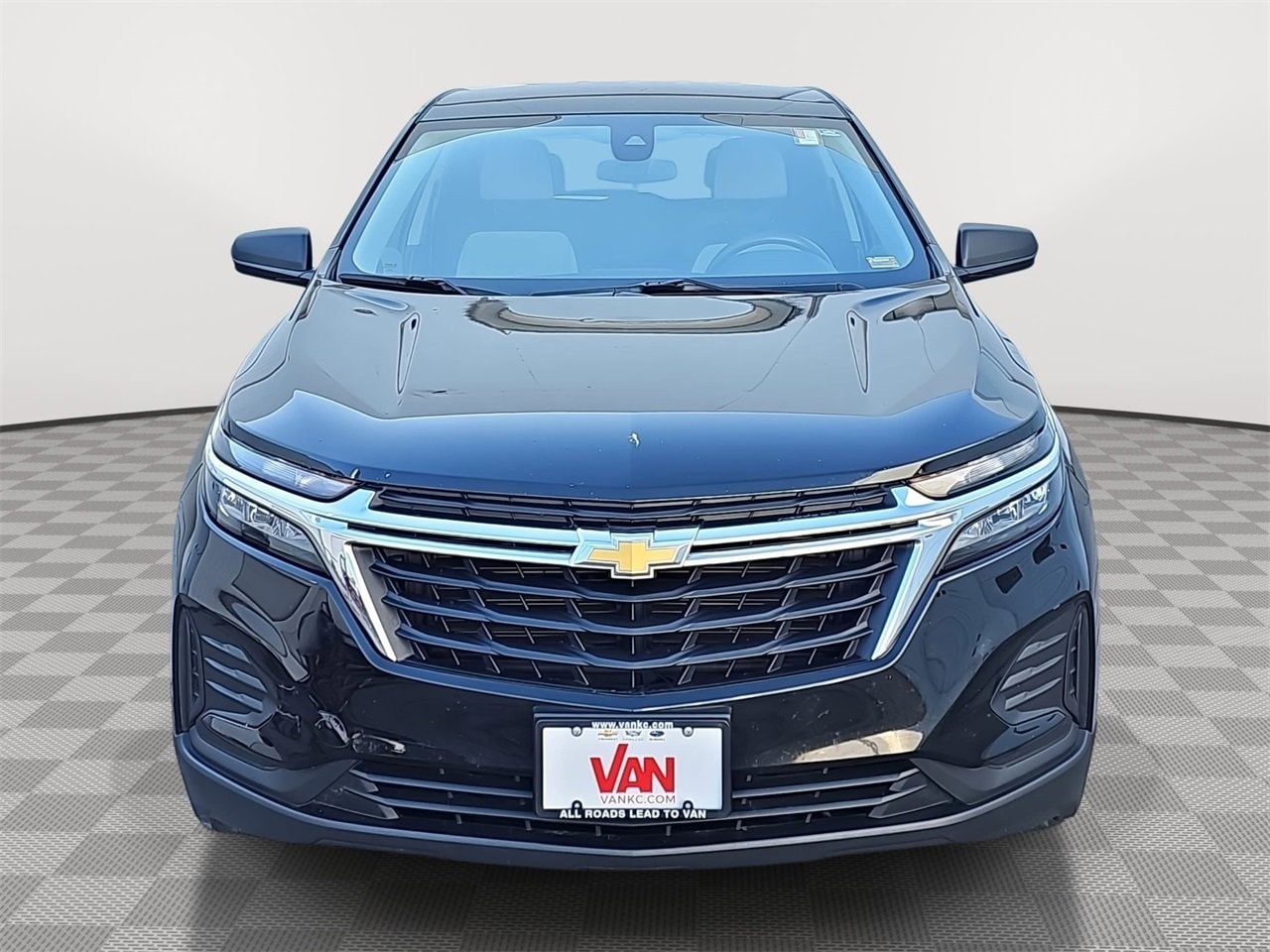 Used 2024 Chevrolet Equinox LS with VIN 3GNAXHEG0RL161590 for sale in Kansas City